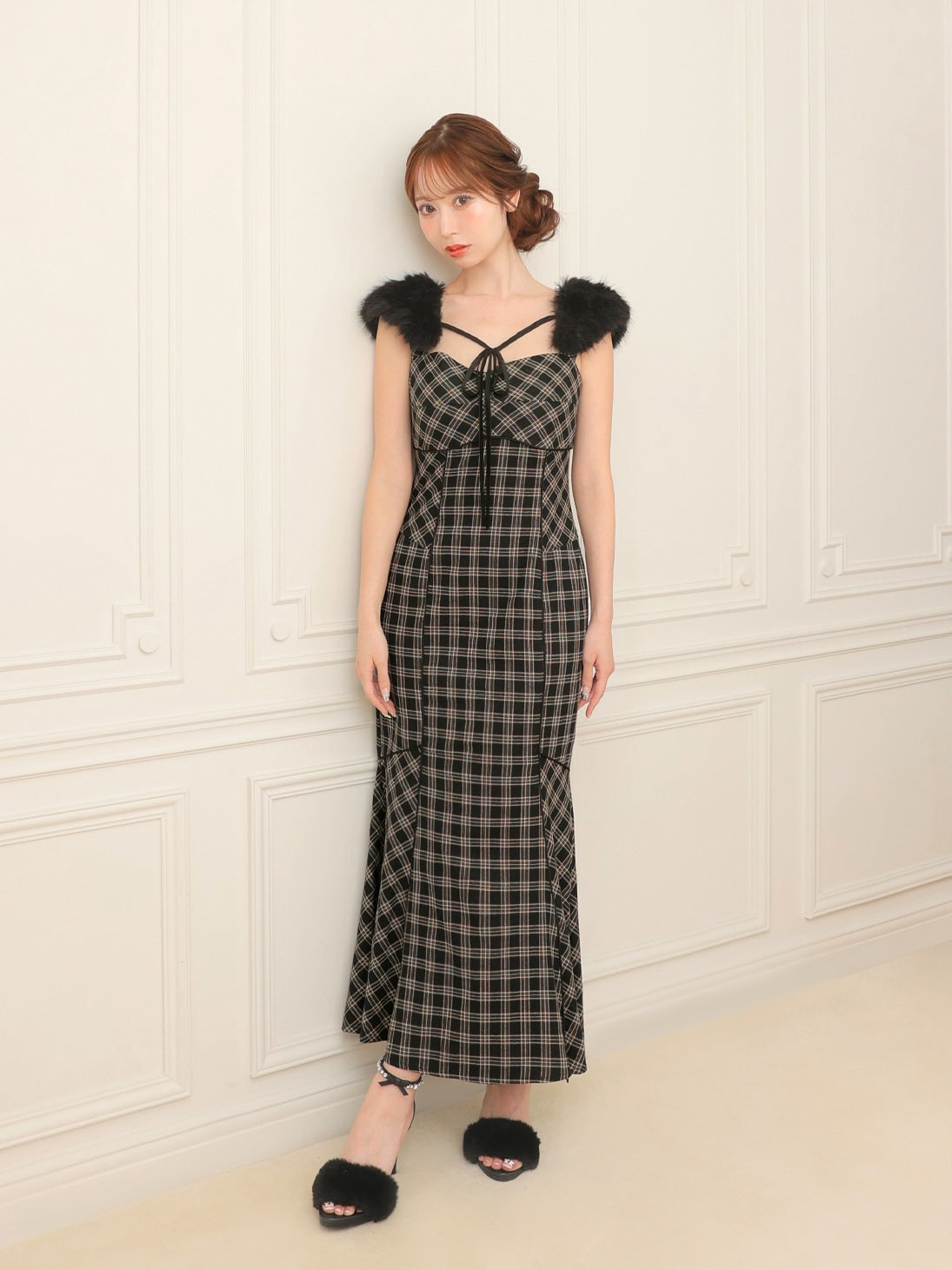 Fur sleeve mermaid onepiece(eme10718) – M me eme