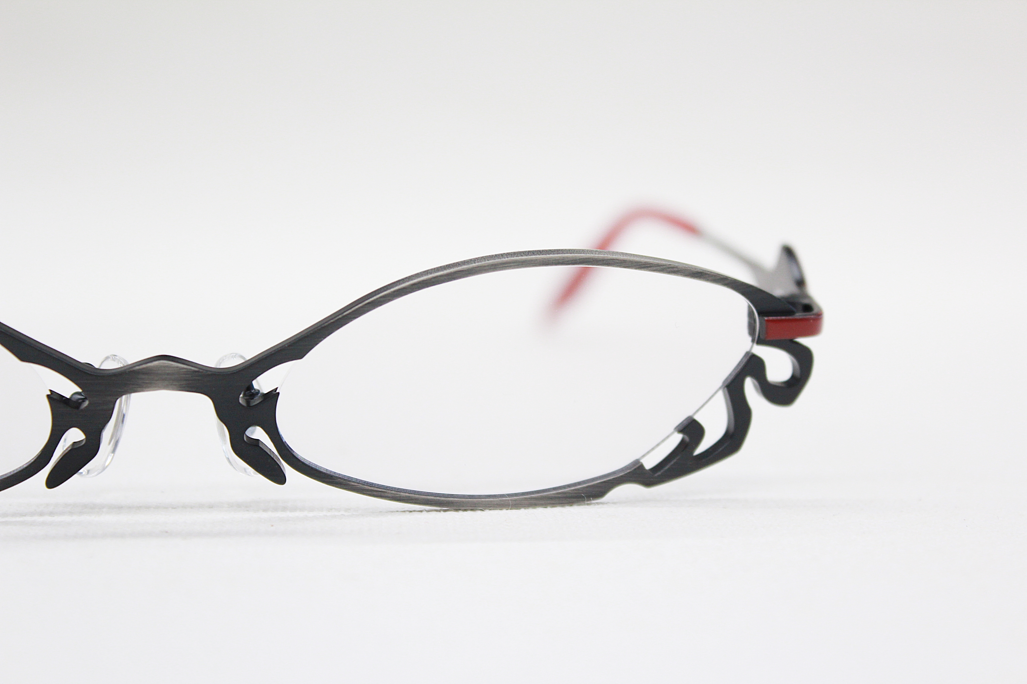 LABYLINTH by 影郎デザインワークス | メガネ工房AZ ブログ