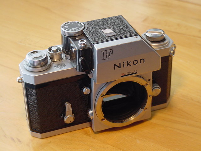 美品級Nikon F 前期 アイレベル 富士山マーク 動作品 1087 中古