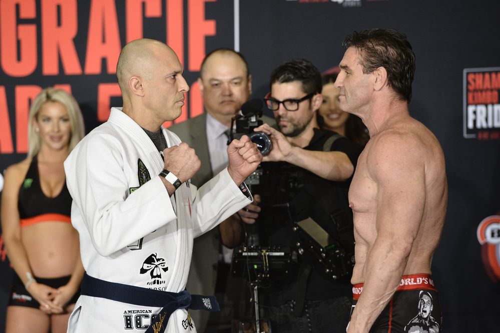 Bellator149】公開計量終了。シャムロックを睨むホイスの視線が、あの