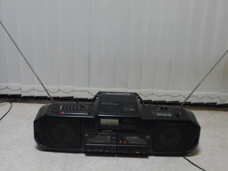 SONY CFD-DW95