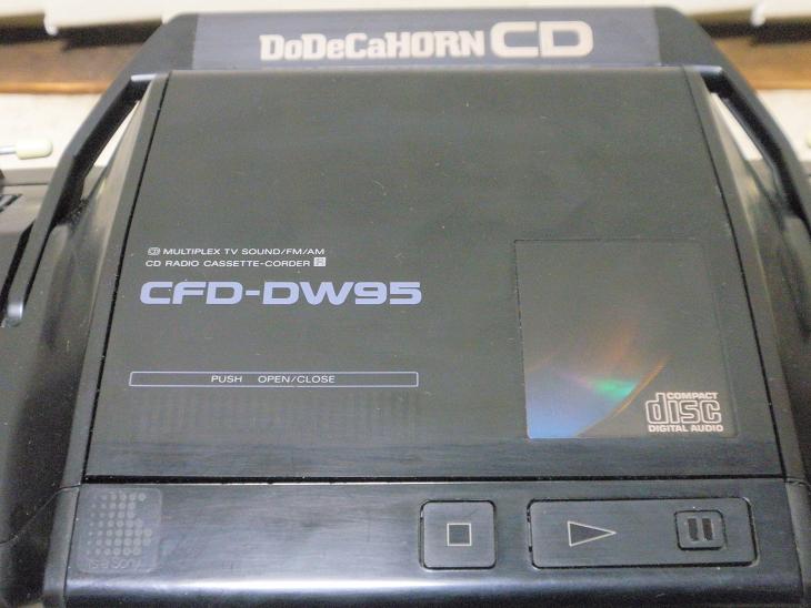SONY CFD-DW95