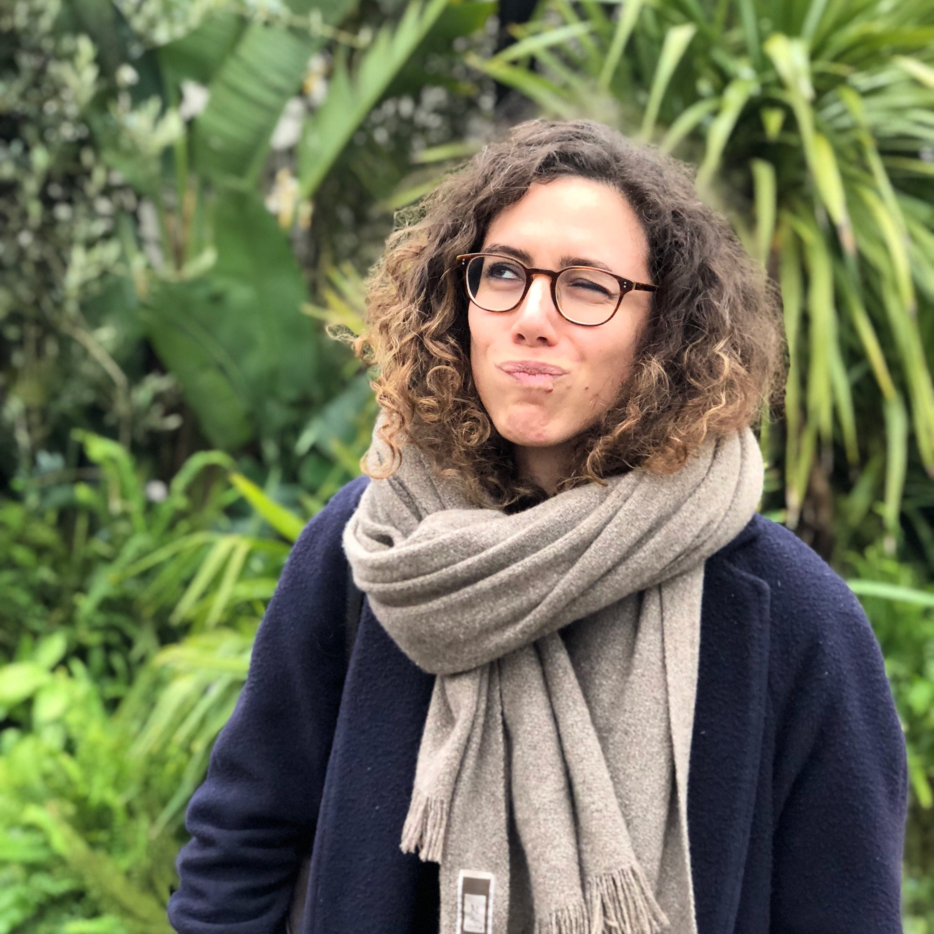 De Bonne Facture – No Man Walks Alone