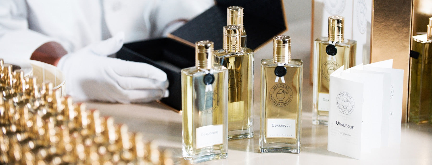 TK:新品:ニコライ NICOLAI トラベルセット 15ml x3 ミニパフューム