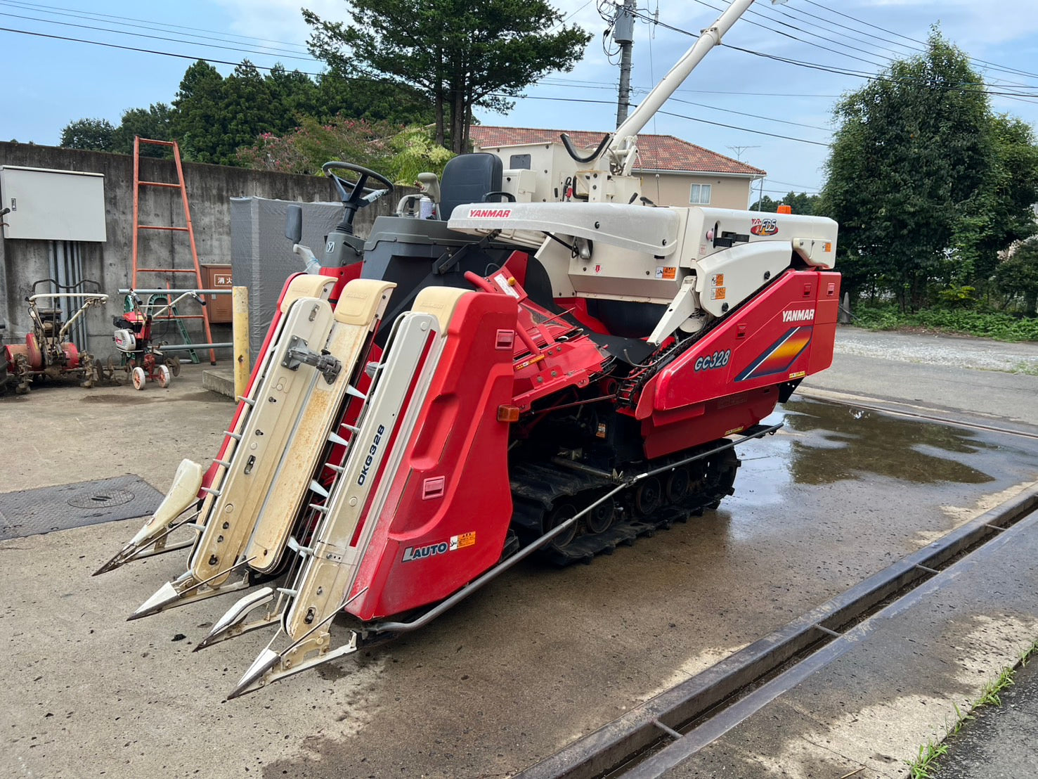 ヤンマー 中古 コンバイン【559時間】＊GC328『茨城店 5691』 – 農キング