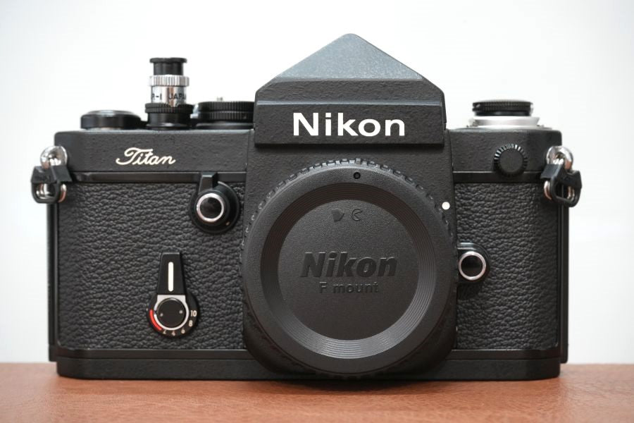 Nikon F2 Titan チタン ネーム入り AR-1付き – まるかめら