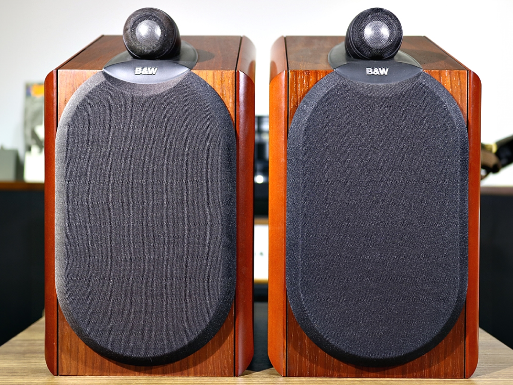 B&W CDM 1NT – AUDIO STATION