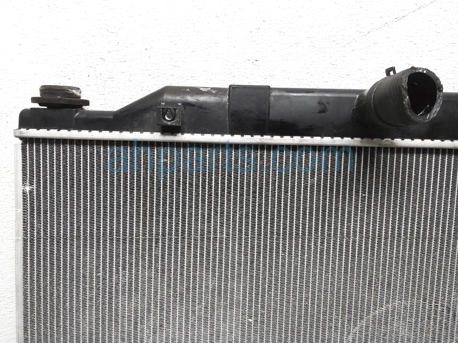 2018 Mazda CX-9 Radiator PY8V-15-200,