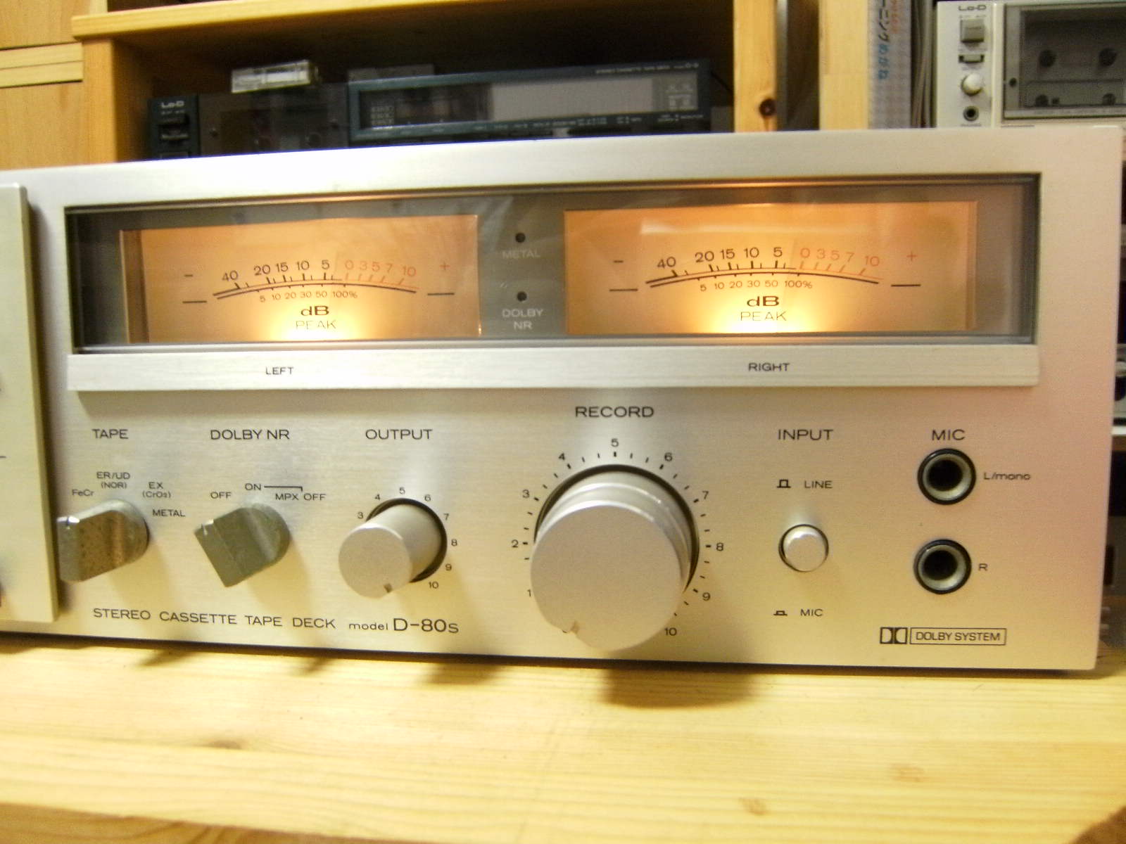 ローディのカセットデッキコレクション D-80s