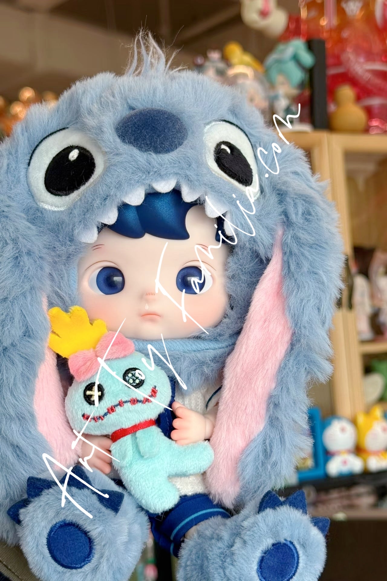 Hacipupu Stitch 1/8 Action Figure | POP MART – Art Toy Familia