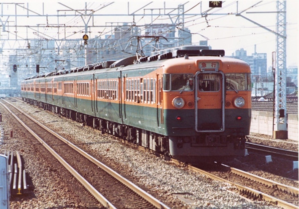 1975年 新潟の旅 16 中央東線方面の165系: B767-281のブログ