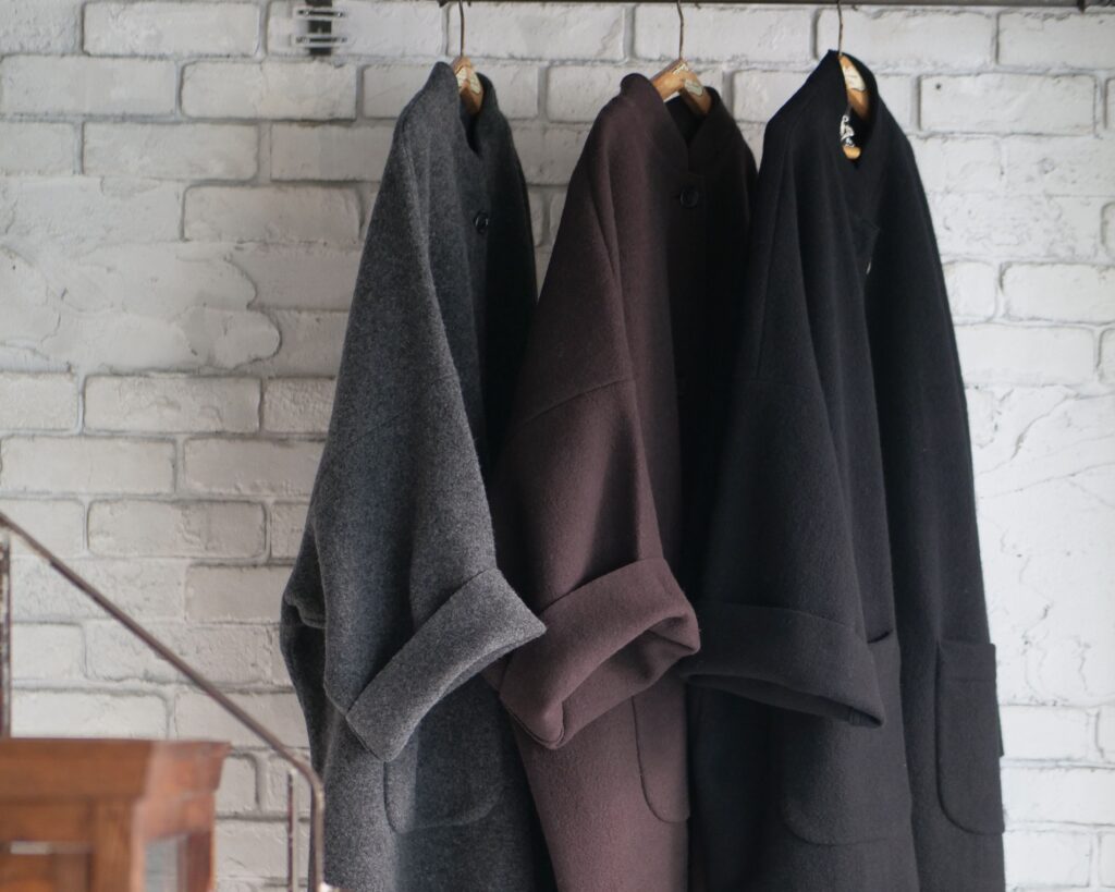 COMOLI コットンシルクジャージーハーフジッププルオーバー | Belluria