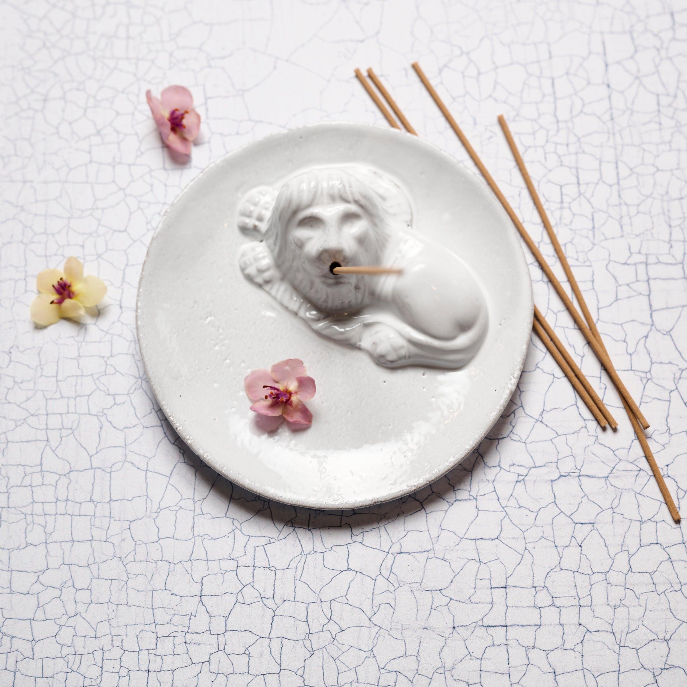 Lion Incense Holder-Astier de Villatte – Blanche + Mimi