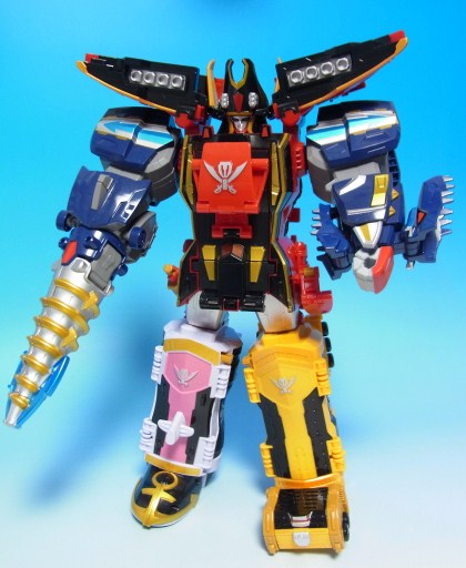 海賊戦隊ゴーカイジャー DX海賊合体 豪獣神 | 映GUN具