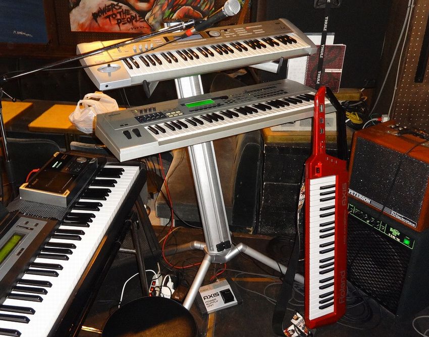 nagisaが提唱する【かっこいいキーボードスタンドとは？】の巻