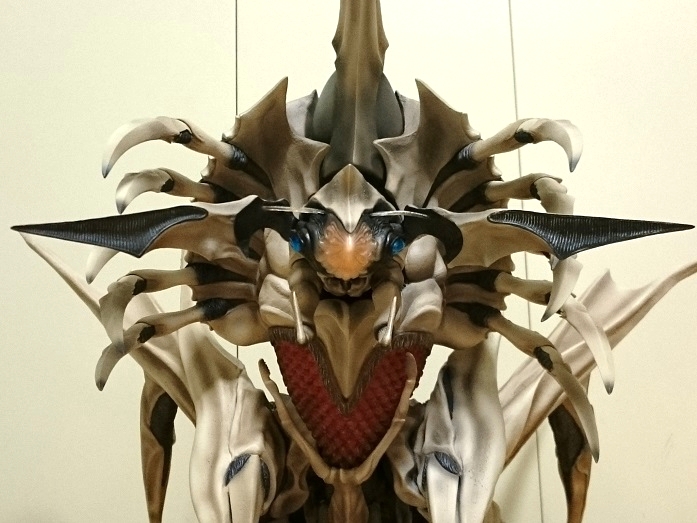 とんでもない巨大ソフビが到着、エクスプラス製「大怪獣シリーズ