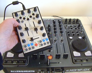 Review & Video: Faderfox Micromodul DJ3 - Digital DJ Tips