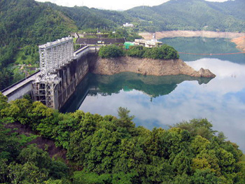 早明浦ダム（元）［高知県］ - ダム便覧