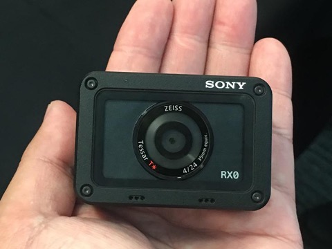 ソニー「RX0」はいわゆるアクションカムなのか - デジカメ Watch