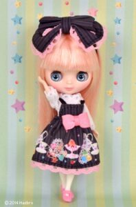 プチブライス一覧 小さいながらもアウトフィットの着せ替え！不動の