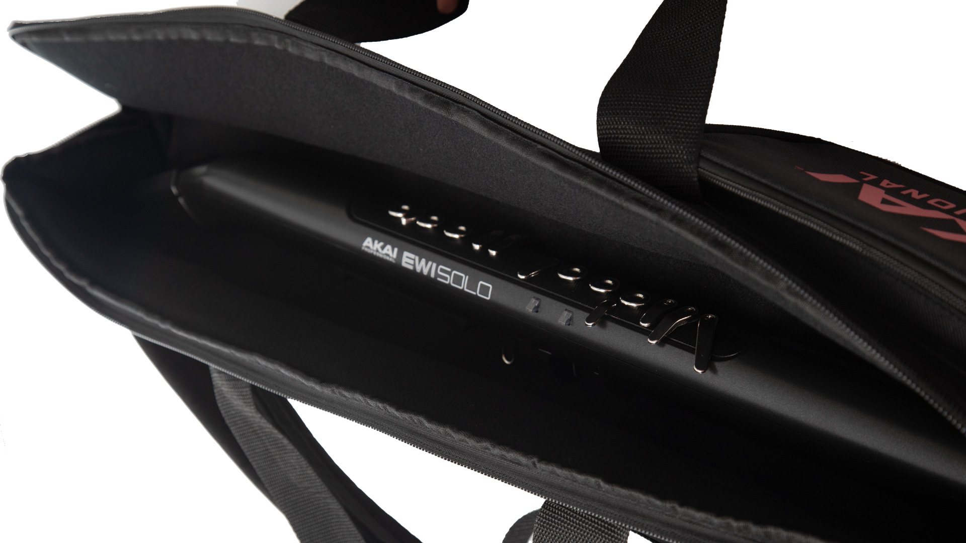 製品情報：EWIソフトケース TRI BAG：AKAI professsional