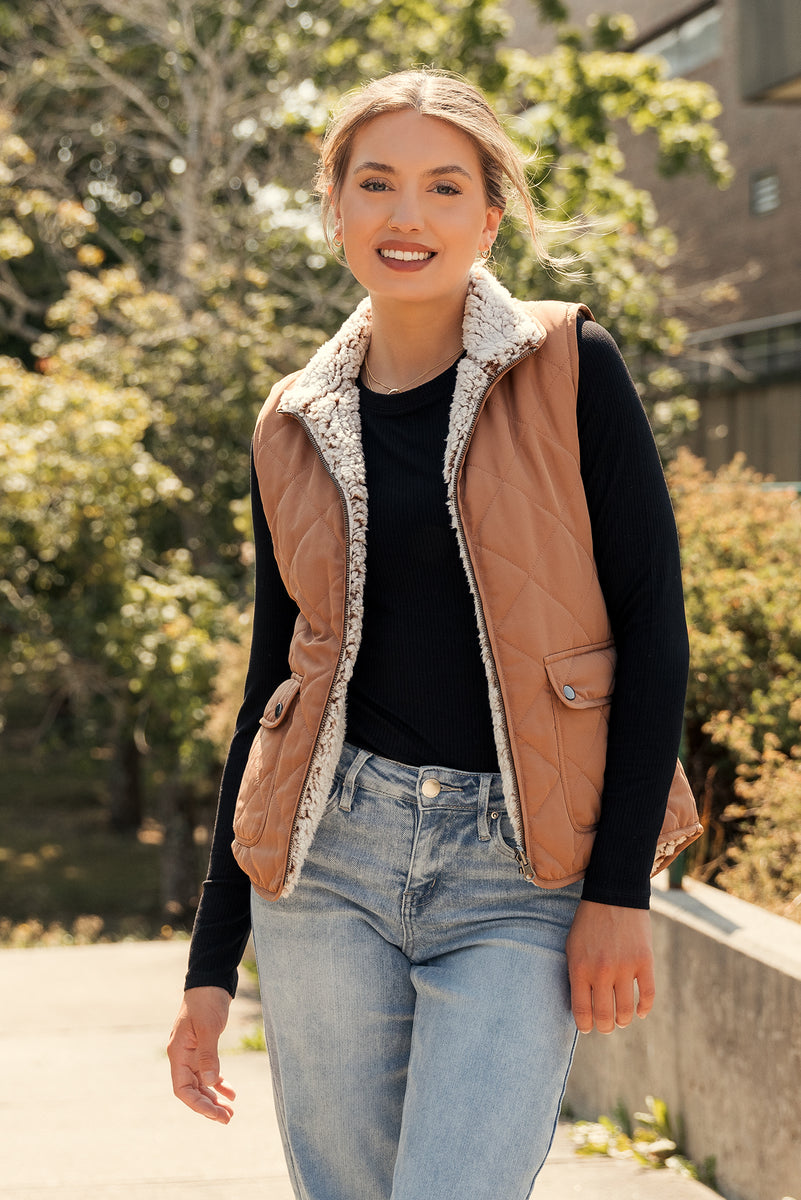 Quilted Reversible Vest – Eclipse