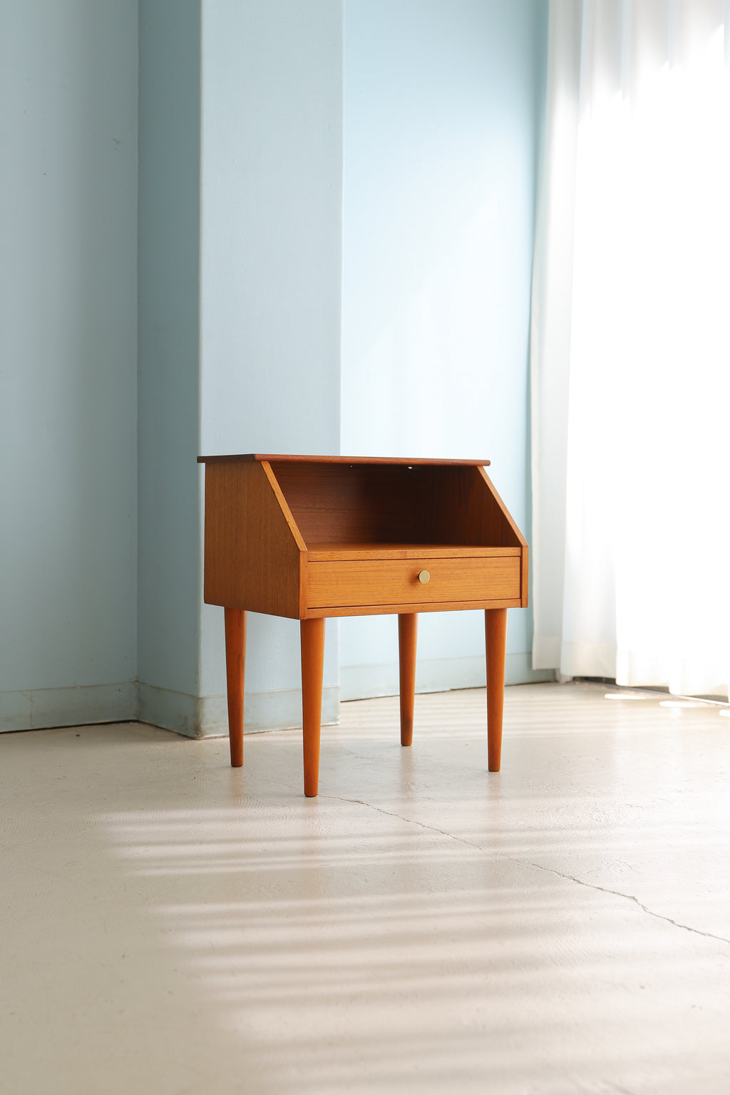 スウェーデンヴィンテージ スモールチェスト サイドテーブル 北欧家具