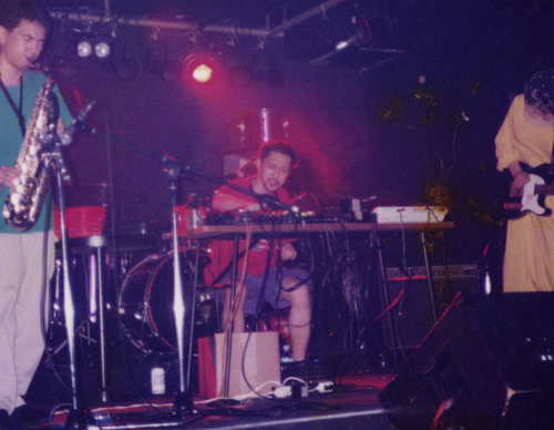 1990年代を凄まじいエネルギーで疾走した男、中里丈人の宇宙｜中里丈人