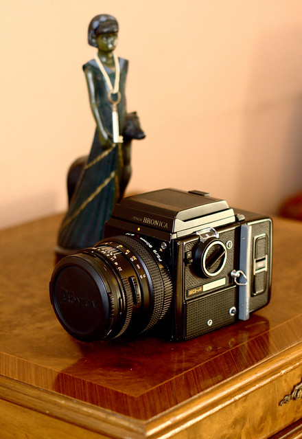 Zenza Bronica SQ-A Camera | The Tight Fisted Photographer