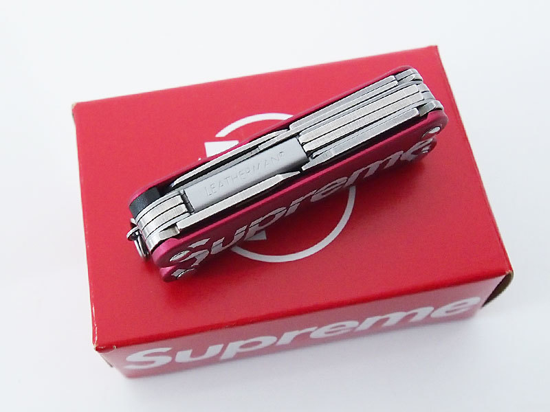 Supreme×Leatherman 'Squirt PS4 Multitool`レザーマン マルチツール