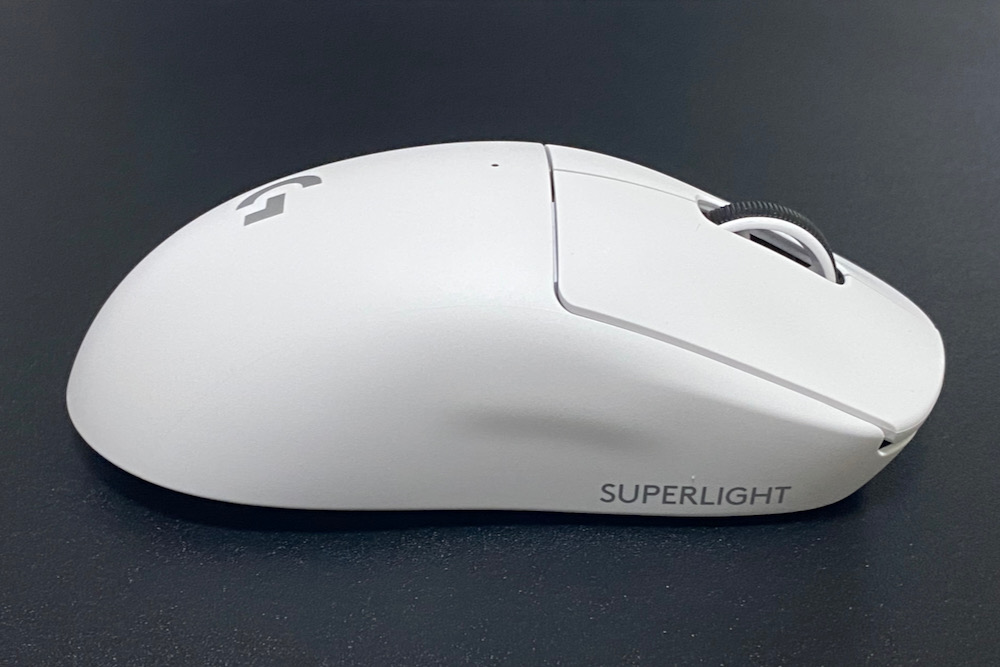Logicool G PRO X SUPERLIGHTレビュー・超軽量でシンプルなゲーミング
