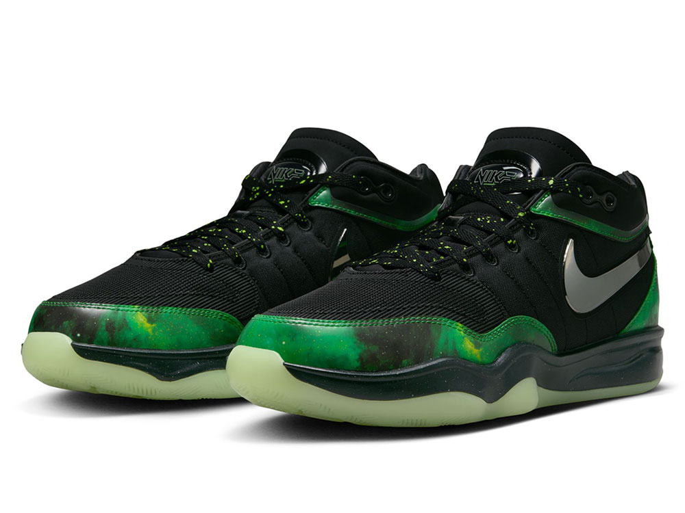 規格外の大型ルーキー”ビクター・ウェンバンヤマ”をイメージした『NIKE