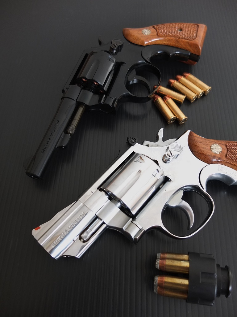 KOKUSAI S&W M66 COMBAT MAGUNUM 2.5in/M10 MILITARY&POLICE 4in: GFC