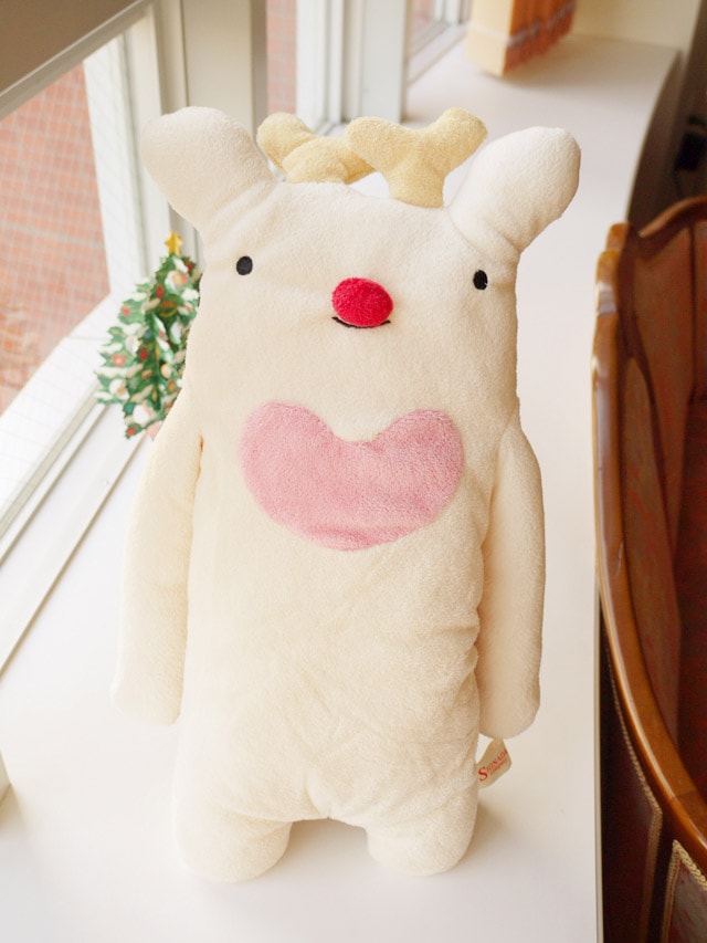 フモフモさん トナモ（クリーム・1L） 可愛い癒しのぬいぐるみ シナダ