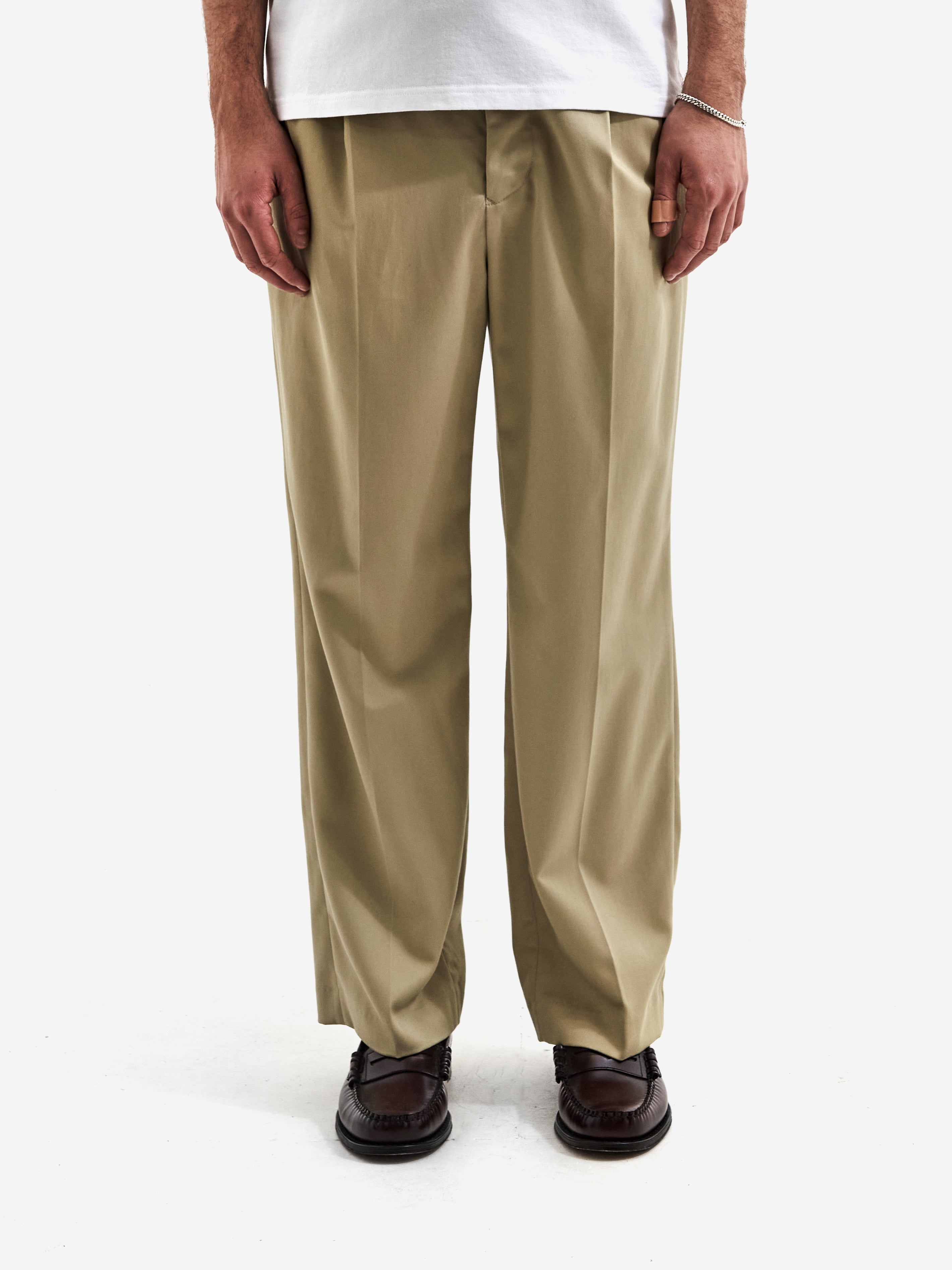 Farah Japan Two Tuck Side Adjustable Pants - Beige – Goodhood