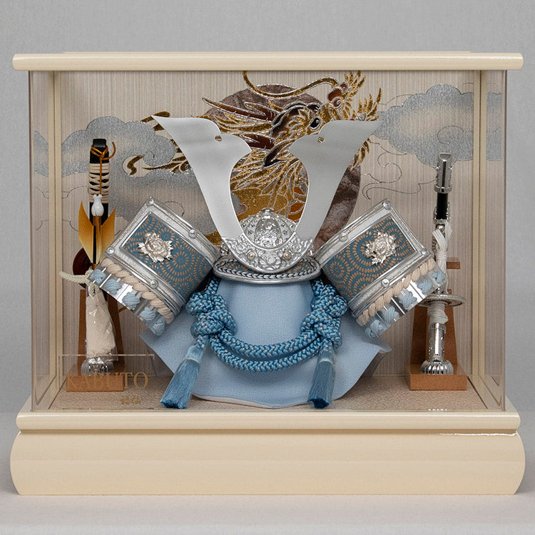 白銀龍 兜ケース飾り sw35057 – 福仙