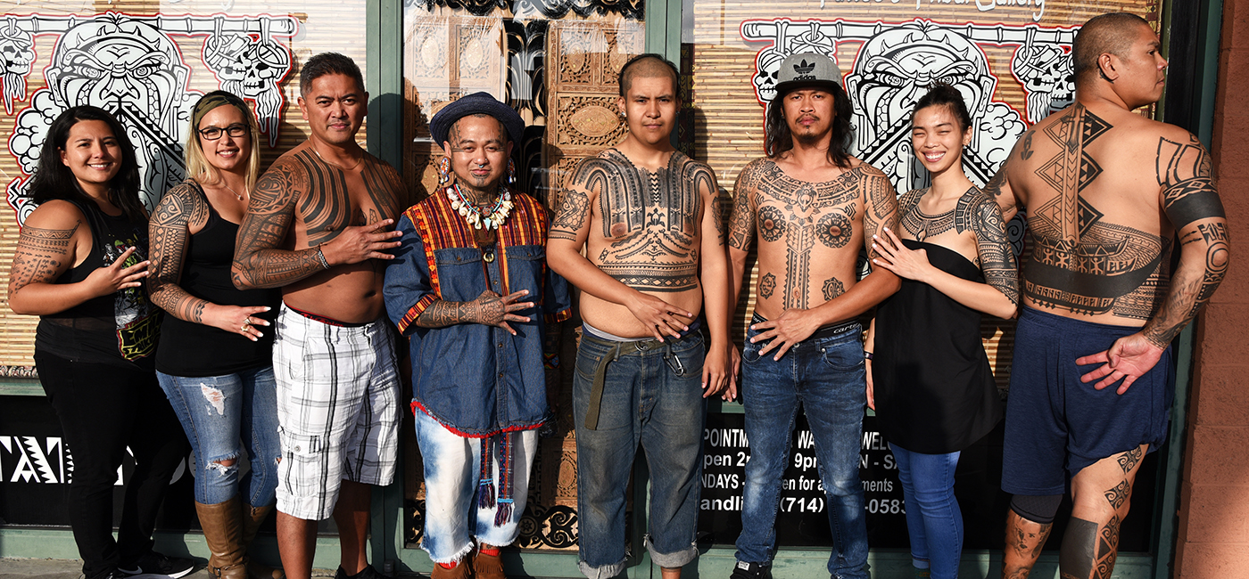 ロスで体験したフィリピンの首狩りカリンガ族の原始的な手彫り