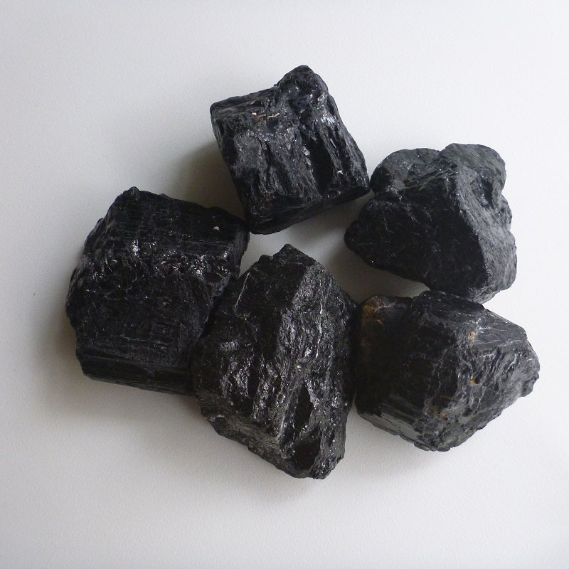 ブラックトルマリン原石【1個販売】-健康維持/電磁波対策/グラウン