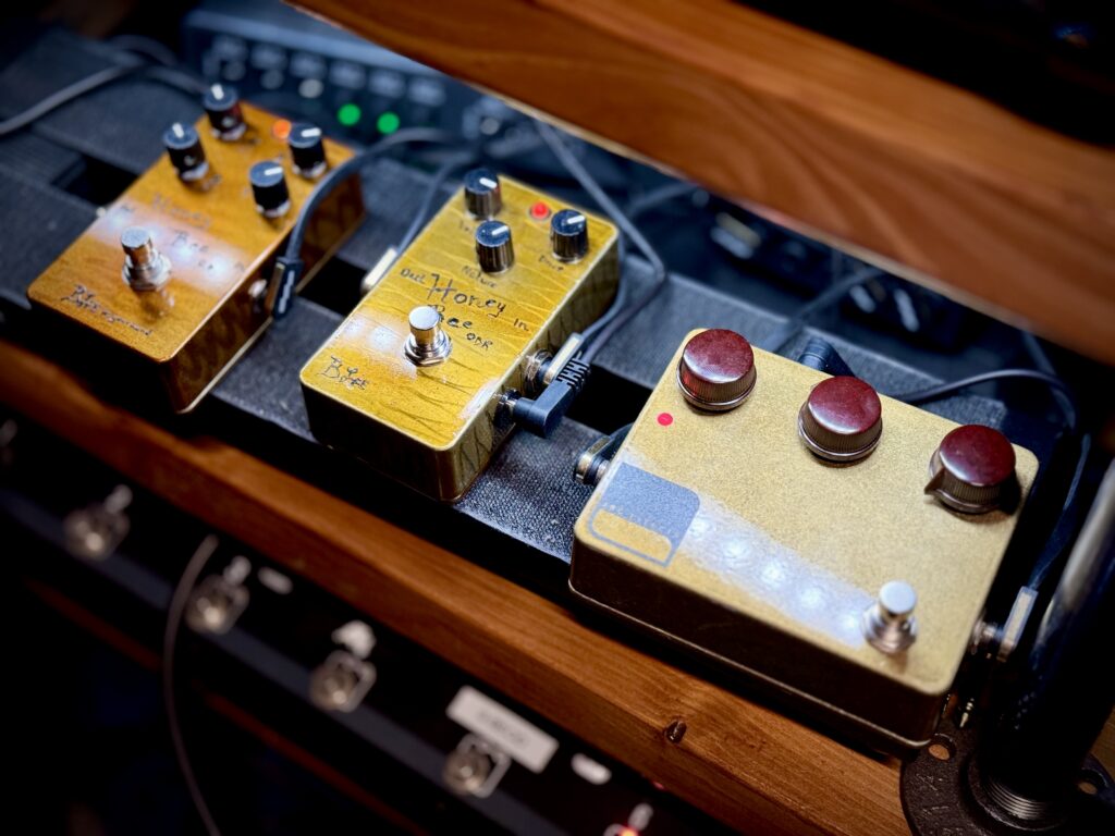 First Impressions: BJFe Honey Bee OD Retro – HomeToneBlog.com