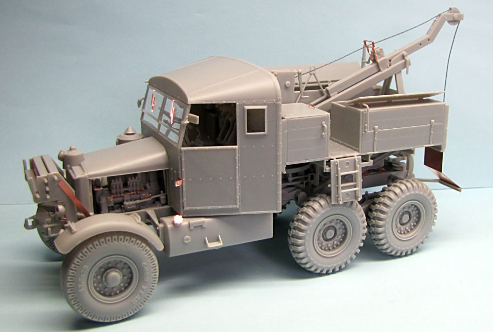 Thunder Model 1/35 British Scammell Pioneer 35201 – Burbank's