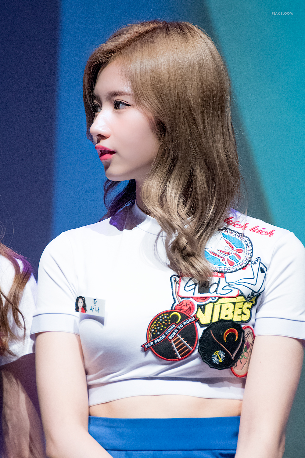 Sana's Side Profile : r/twice