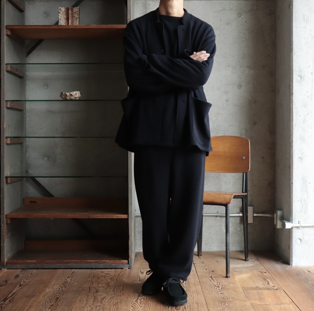 COMOLI / カシミヤが織りなす究極のミニマリズム。 | IDEAL