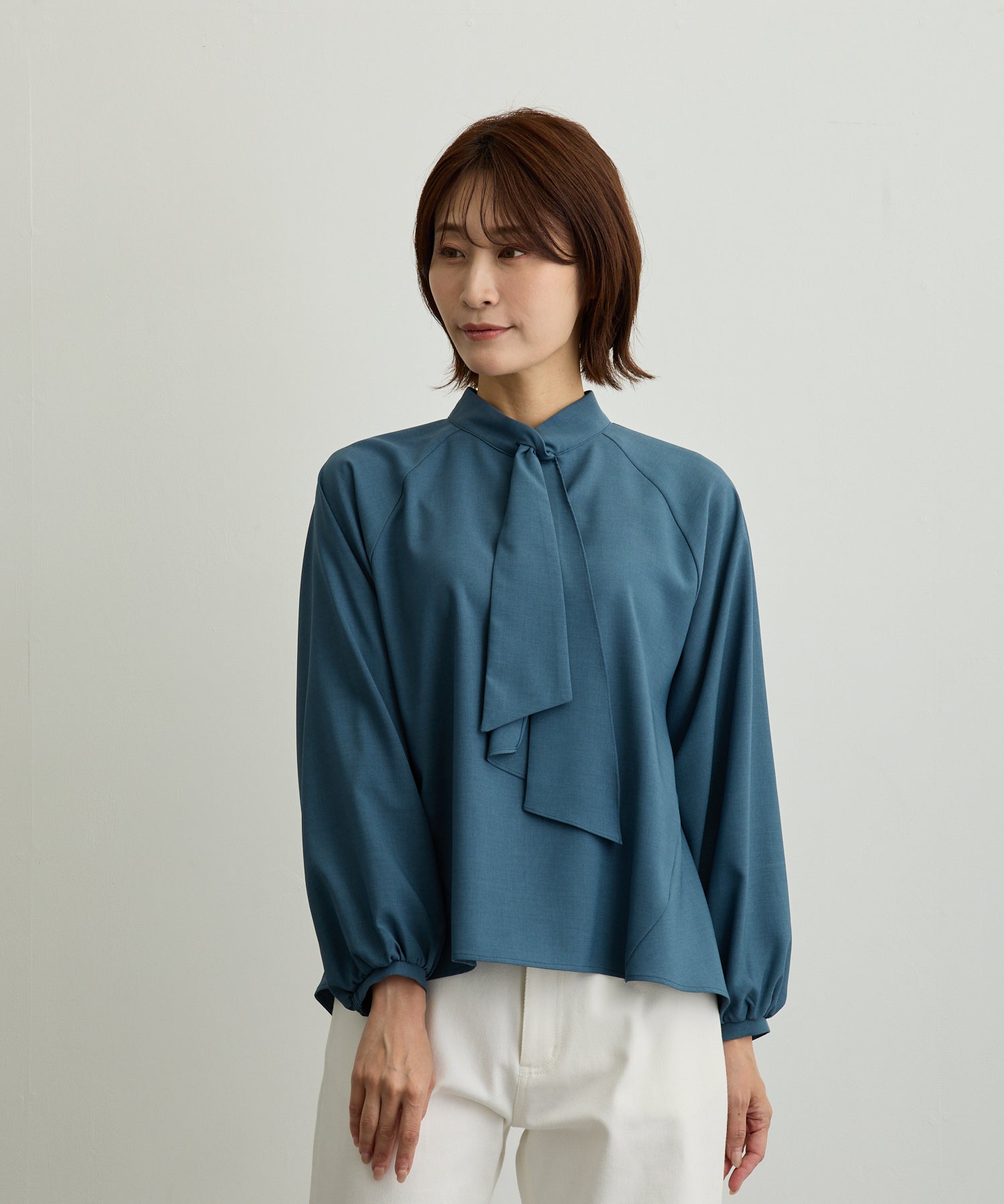 ラグランスリーブスカーフタイブラウス【日本製】 – Ifemelu