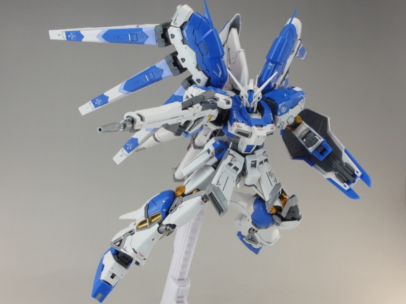RG 1/144 RX-93-v2 Hi-νガンダム (機動戦士ガンダム 逆襲のシャア