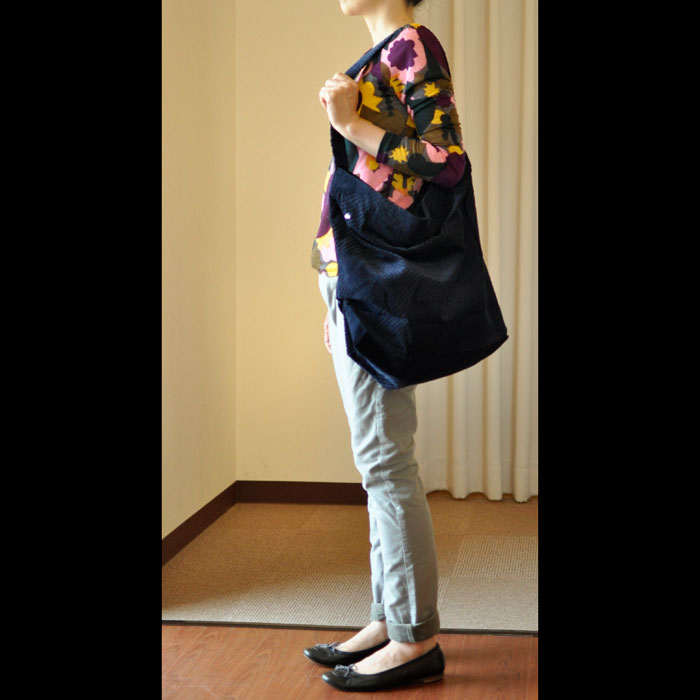 ミナペルホネンland puzzleボディバッグ（L）navy | Lin total fashion