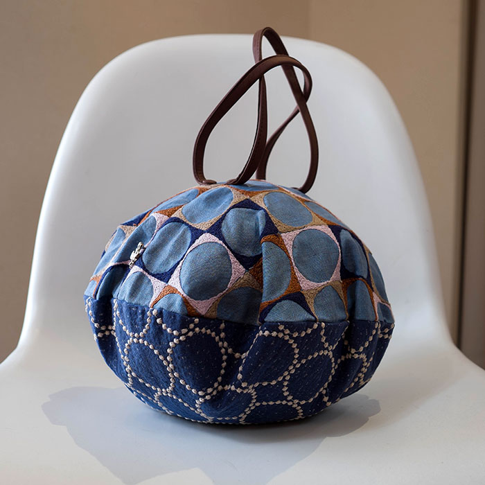 ミナペルホネンpizza bag（中）pallo x tambourine ネイビー | Lin