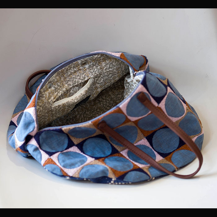 ミナペルホネンpizza bag（中）pallo x tambourine ネイビー | Lin