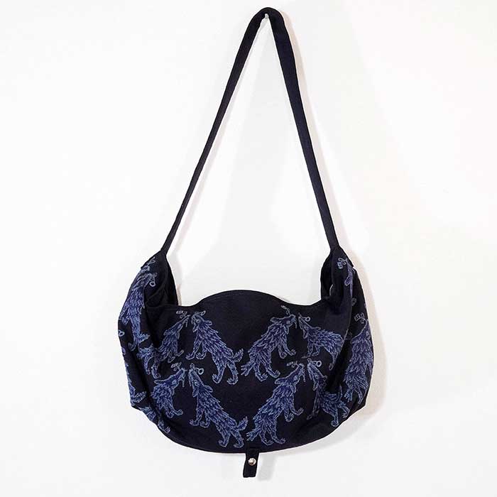 ミナペルホネンwolf&flowerボディバッグ（S）navy | Lin total fashion