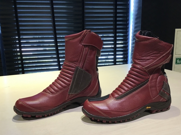 K-4535ネオブーツ新色入荷のお知らせ：KUSHITANI横浜店 | KUSHITANI