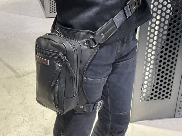 ブラック再入荷！！】K-3578 2ウェイレッグバッグ2：KUSHITANI横浜店